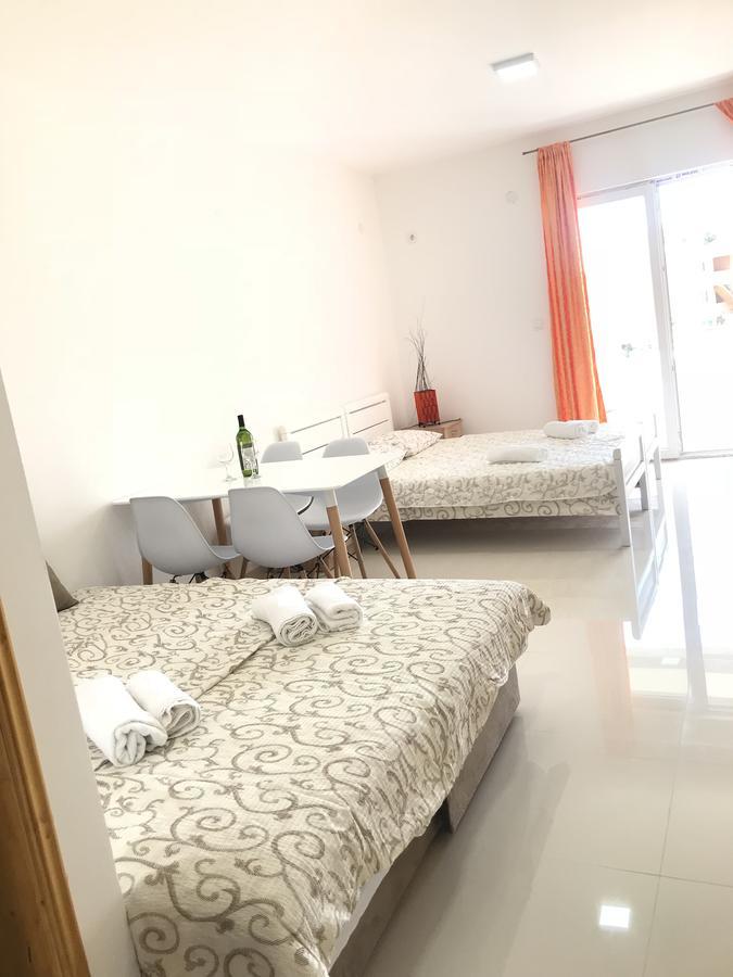 Apartments As Budva Bagian luar foto