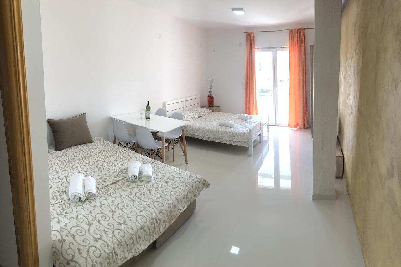Apartments As Budva Bagian luar foto